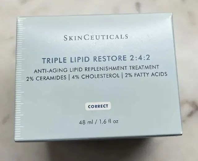 My friend recommended this cream! My quick review so far,