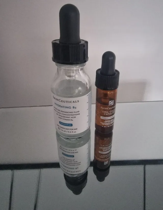 I'm really enjoying these two serums. Hydrate, exfoliate and