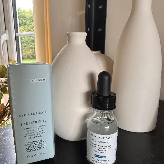 Great hydrationI recieved this product from skinceutical