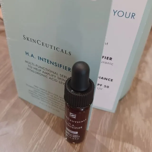 Little sample of SkinCeuticals H.A. (Hyaluronic Acid)